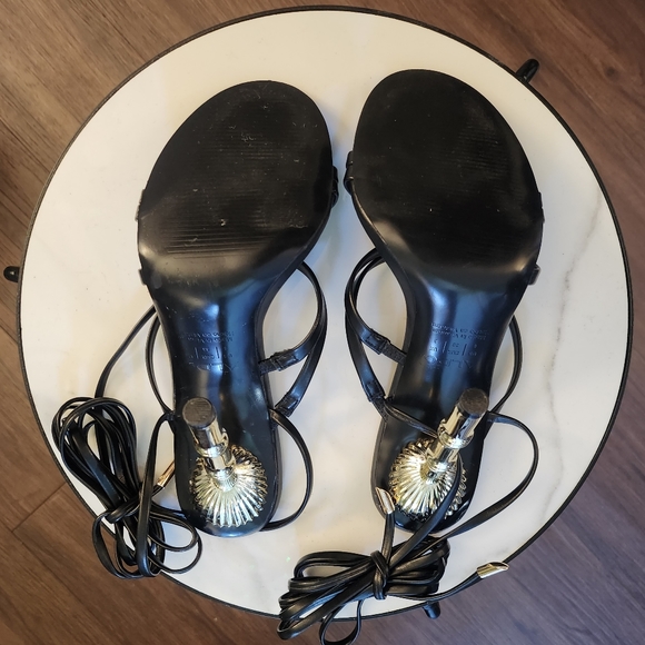 Heels Women - Picture 3 of 6